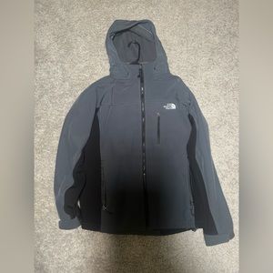 North Face Artic Winter Jacket Size Large  like new